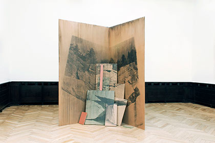If You Are Earth Then I am Water, 2014, © Ditte Knus Tønnesen«